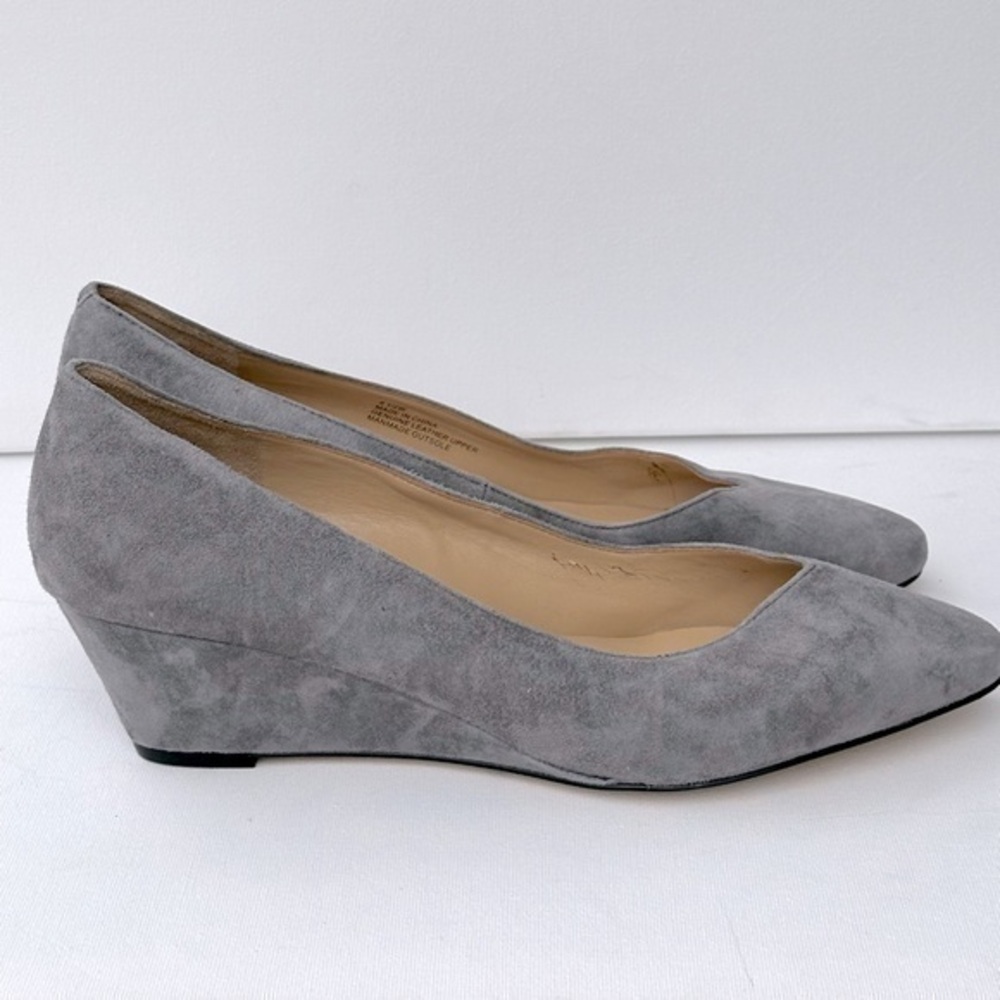 TALBOTS Kendall Grey Whitney Suede Leather Pointed Toe Wedge Heels 8.5W NWOT